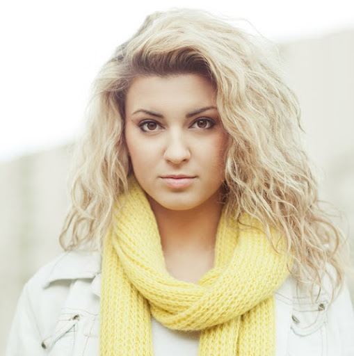 Tori Kelly Photo 21