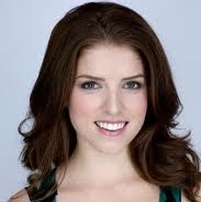 Anna Kendrick Photo 41